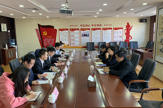 張波一行到聯(lián)系服務(wù)點(diǎn)調研行業(yè)協(xié)會(huì )工作